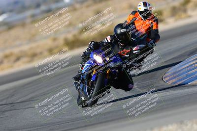 media/Jan-09-2022-SoCal Trackdays (Sun) [[2b1fec8404]]/Turn 11 (935am)/